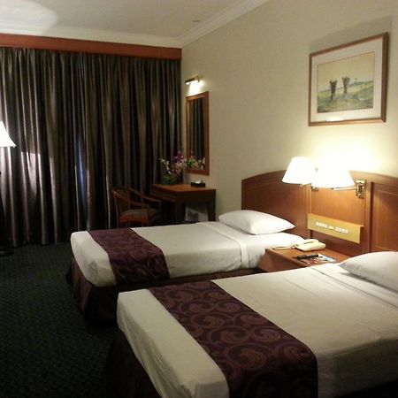 Orkid Hotel Melaka Extérieur photo
